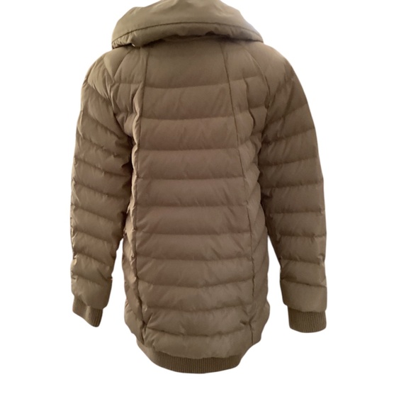 DKNY Puffy Jacket - Picture 4 of 10